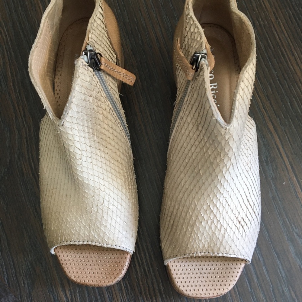 Marco Ricci handmade wedges